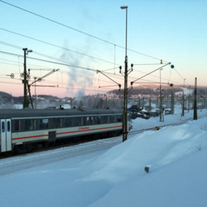 Snötåget har just påbörjat resan från Östersund mot Mora